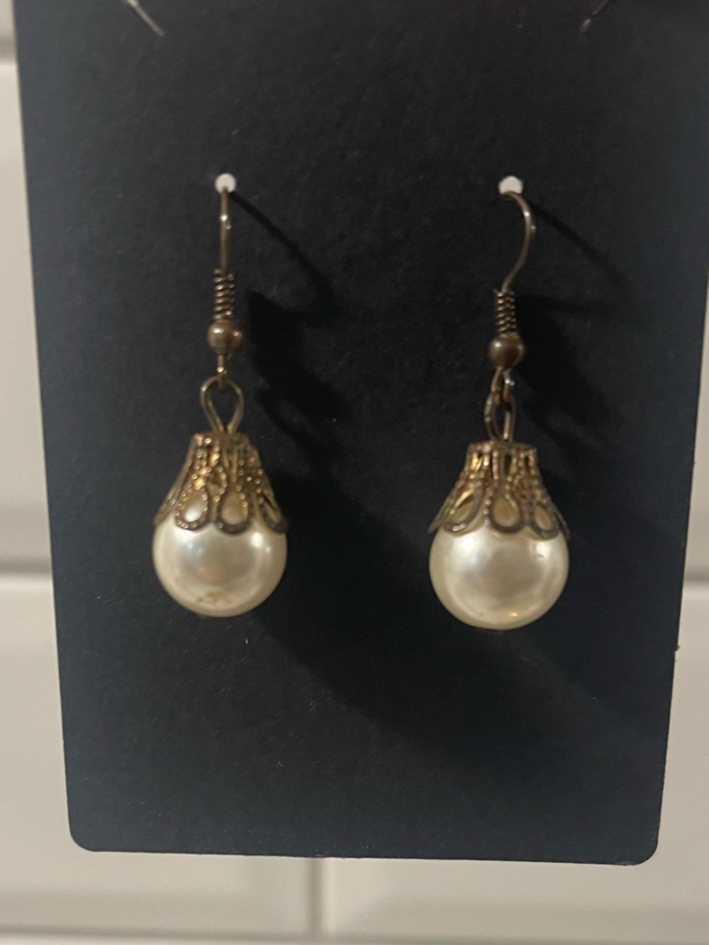 Vintage-Inspired Pearl Drop Earrings - Gold and White